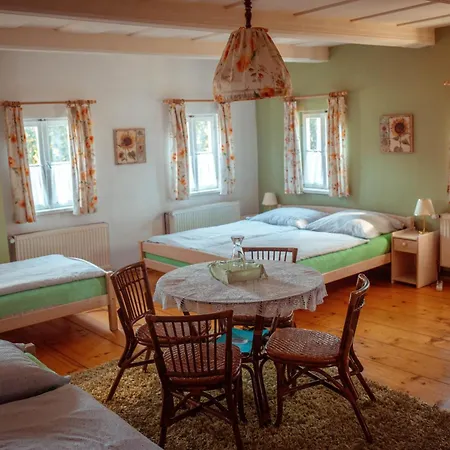 Dvur Pohody Guest house